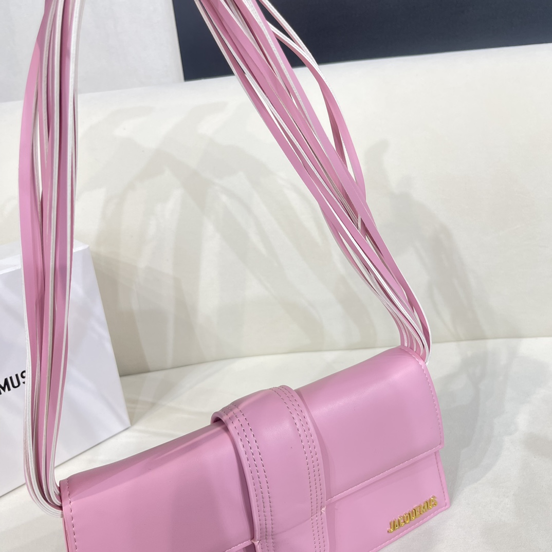 Jacquemus Satchel Bags